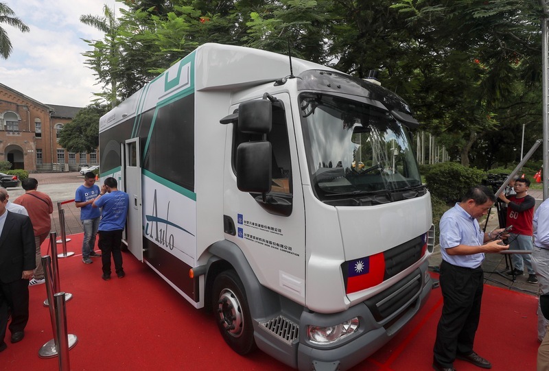 L’équipe taiwano-canadienne iAuto intègre les finalistes du concours mondial du transport autonome de Dubai