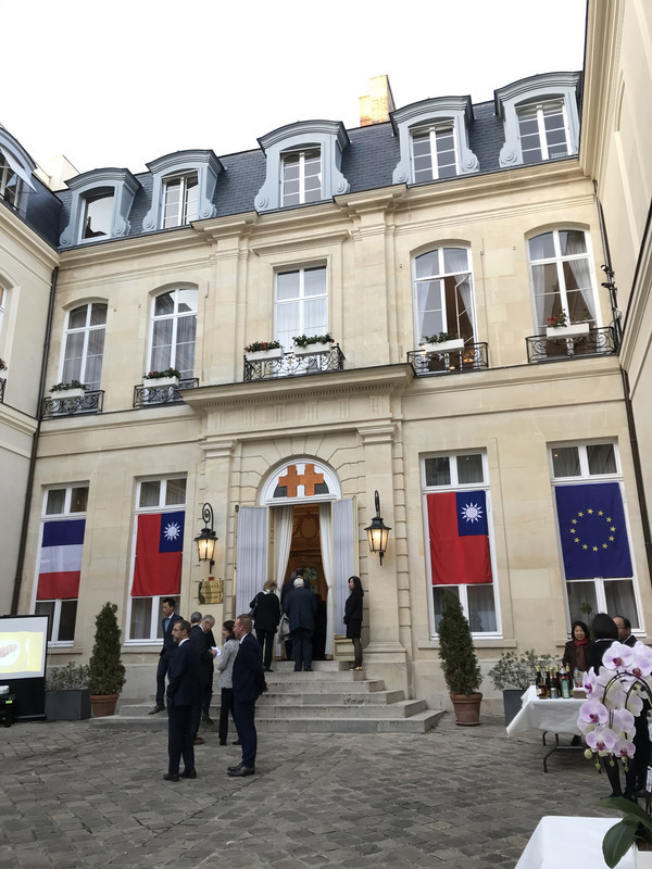 Coupe budgétaire : de très nombreuses représentations de Taïwan à l’étranger risquent d’être paralysées