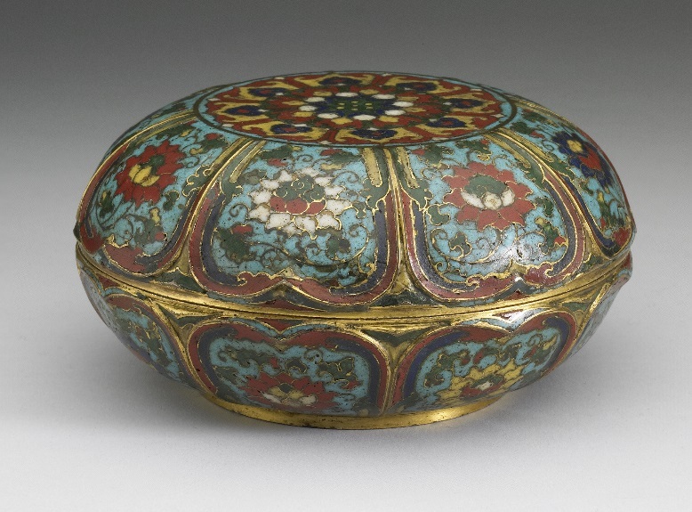Objets en émail cloisonné