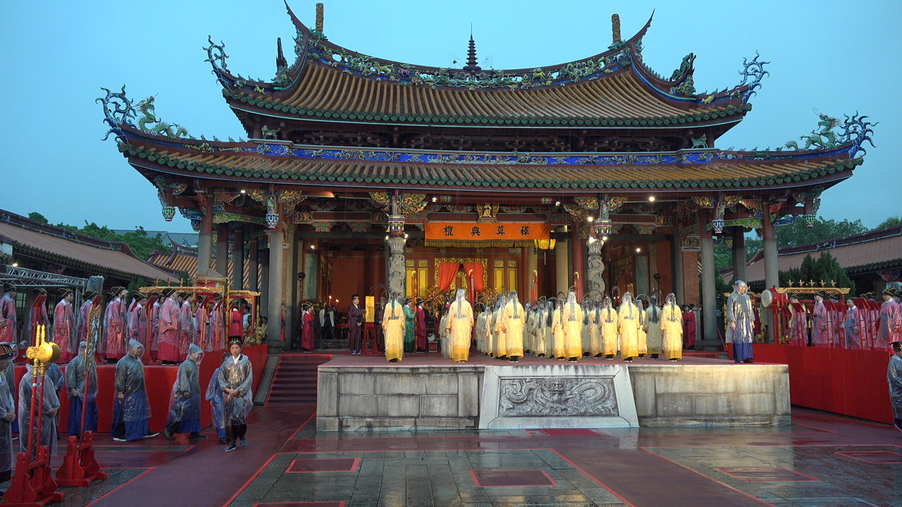 Confucius et sondages politiques au programme de ce courrier