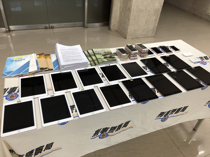 Un réseau de fraudes taiwanais aux télécommunications démantelé au Vietnam