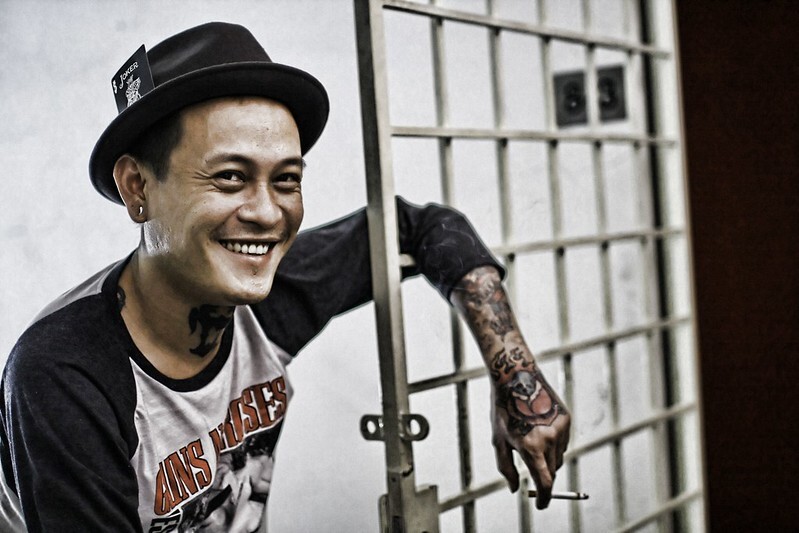 Artiste tatoueur malaisien (Image : Flickr - © Ahmed Arup Kamal)