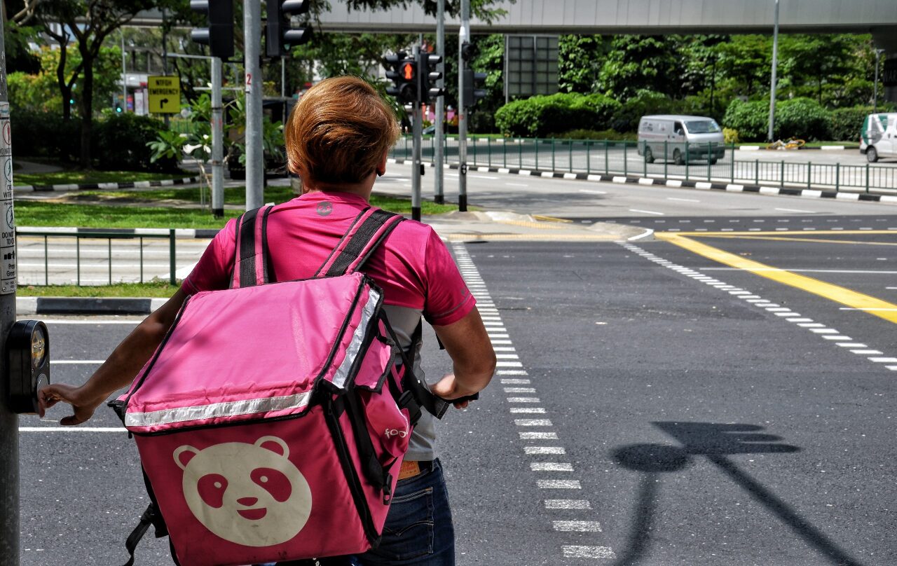 Un livreur de l'entreprise Foodpanda (Image : Pexels)