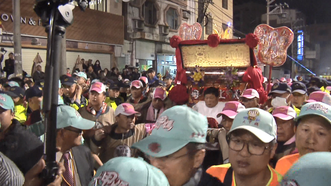 La communauté médicale très inquiète du maintien de la grande procession de la déesse Mazu