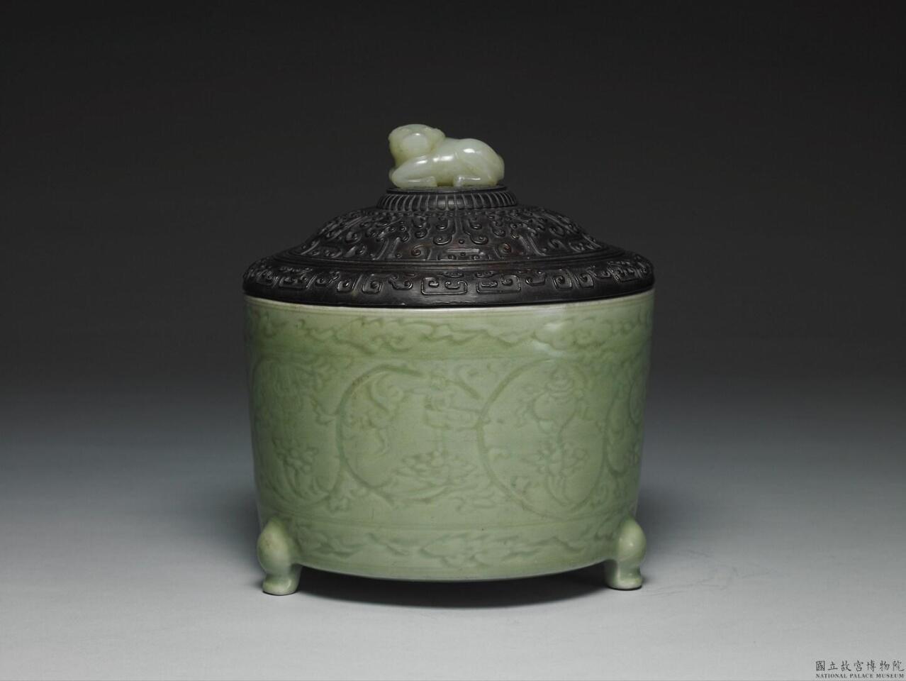 Présentation des brûle-encens du monde chinois