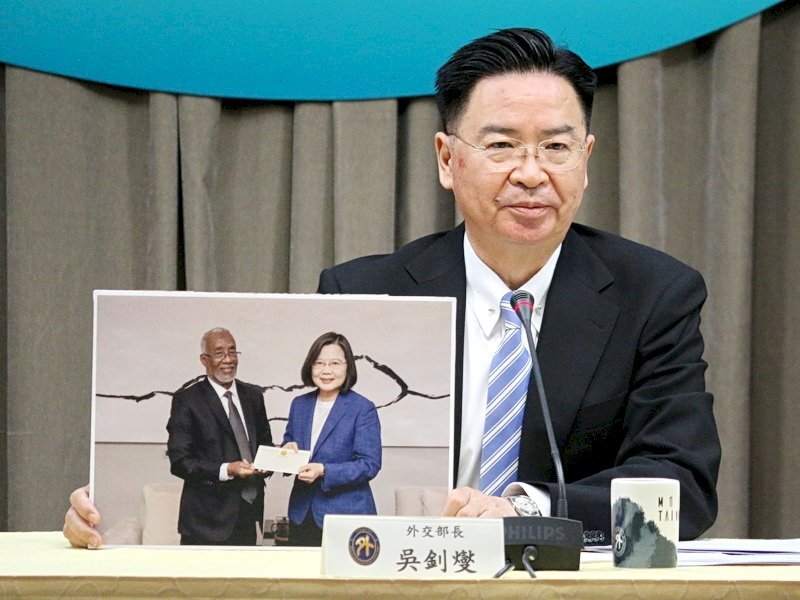 Ministre des Affaires étrangères Joseph Wu en conférence de presse consacrée aux relations Taiwan-Somaliland (photo RTI)