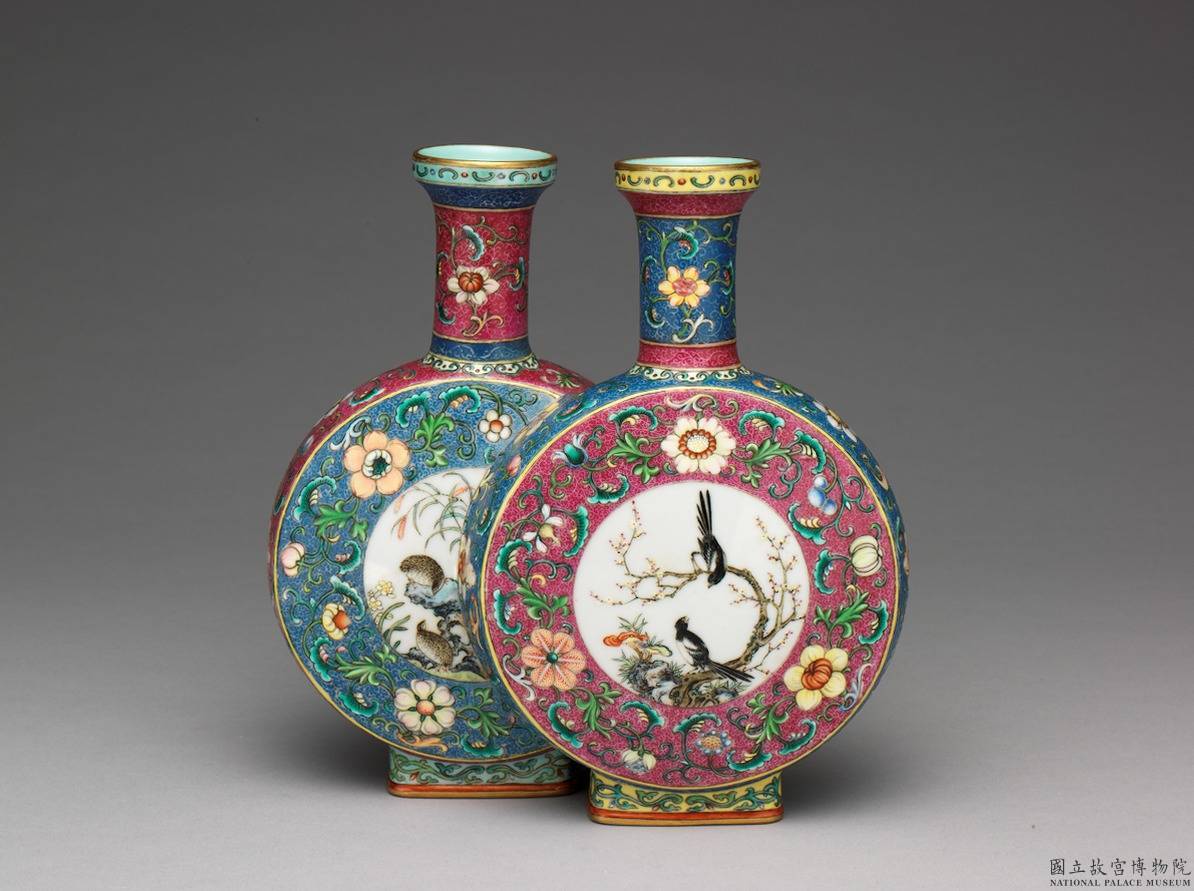 Vases en céramique des collections du MNP