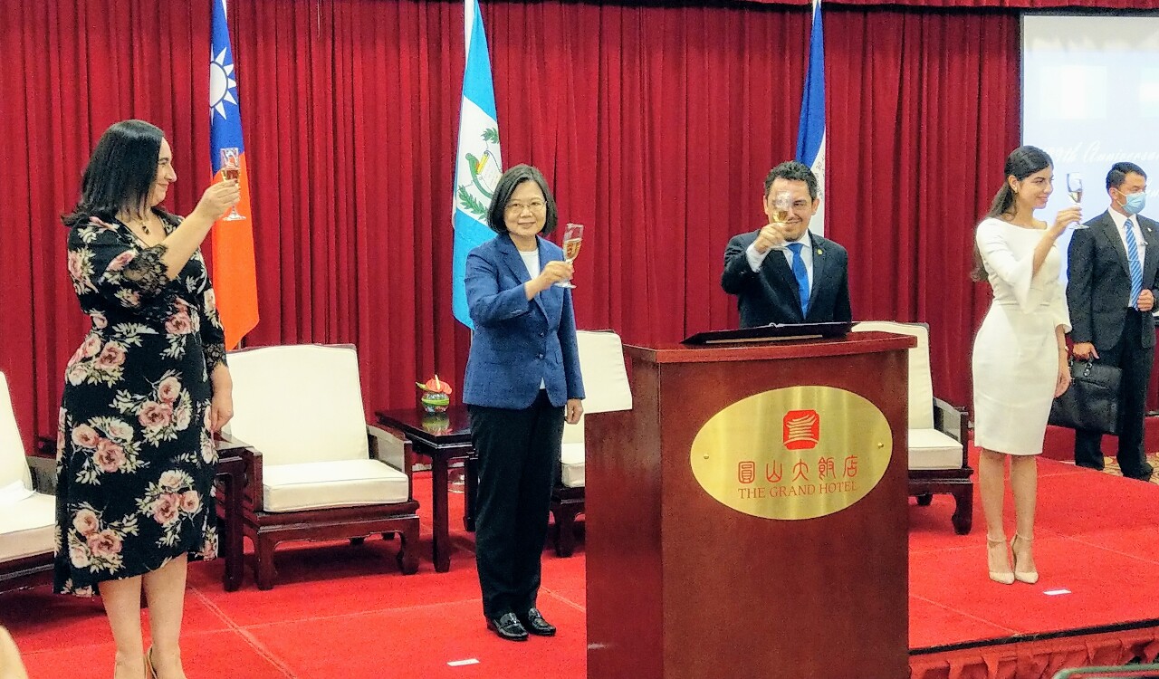 Taiwan ne cédera pas face à la répression extérieure