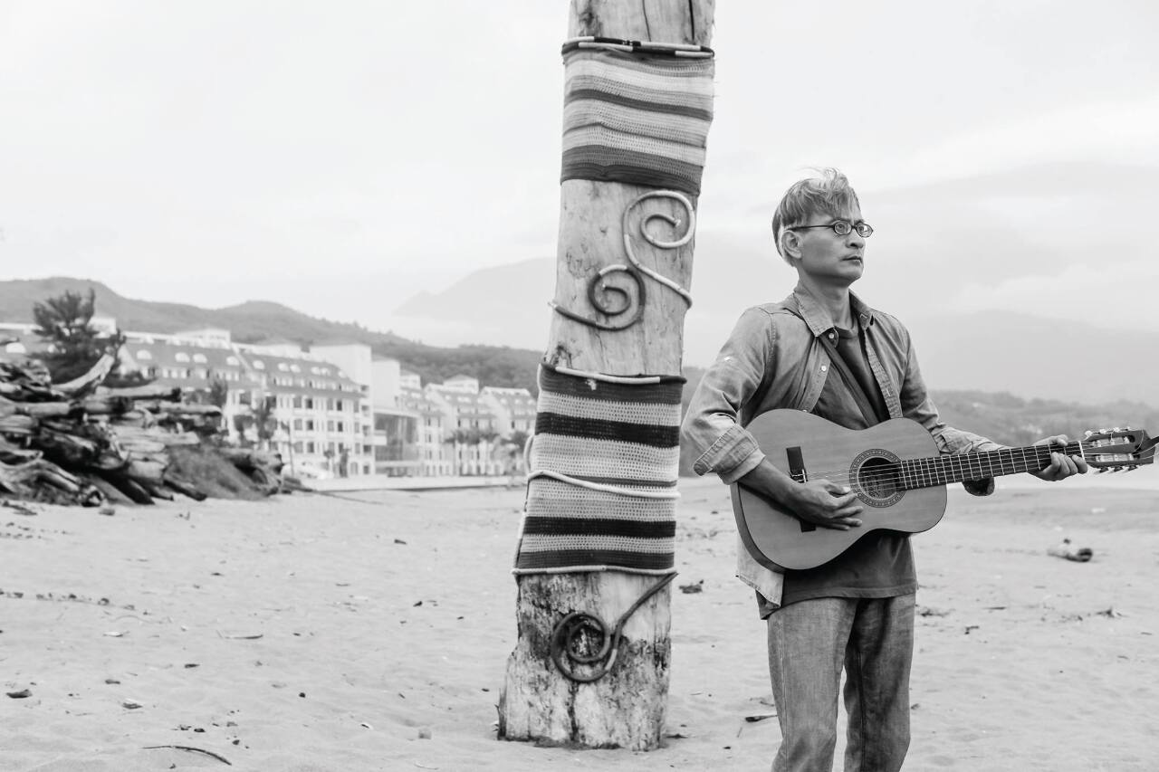 Le chanteur aborigène Dakanow présente son album « Liulang de Naruwan » (2/2)