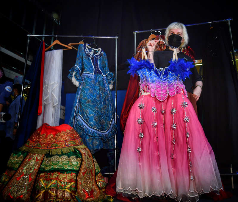 Le Fantôme de l'opéra sur scène comme prévu après la quatorzaine des acteurs