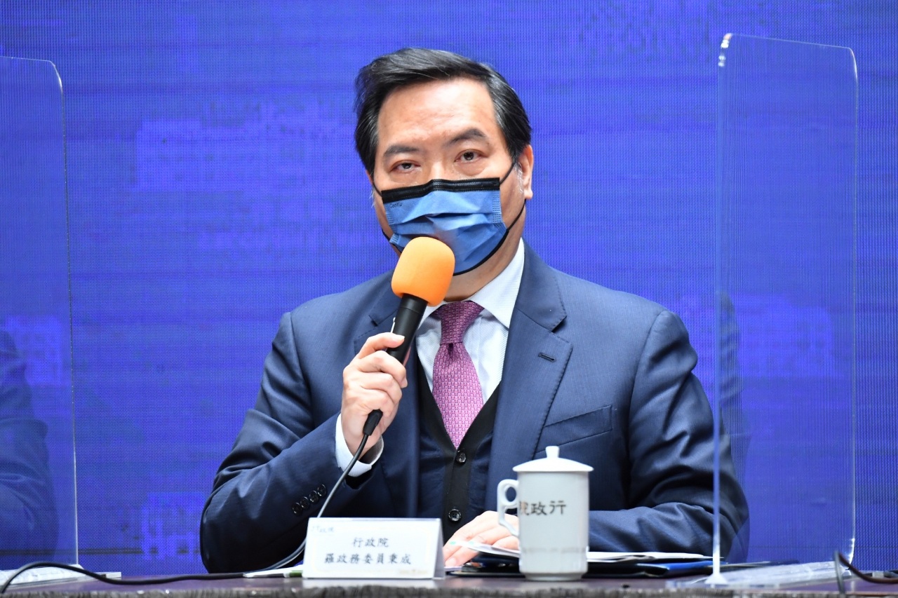 Le ministre sans portefeuille Lo Ping-cheng nommé porte-parole du gouvernement