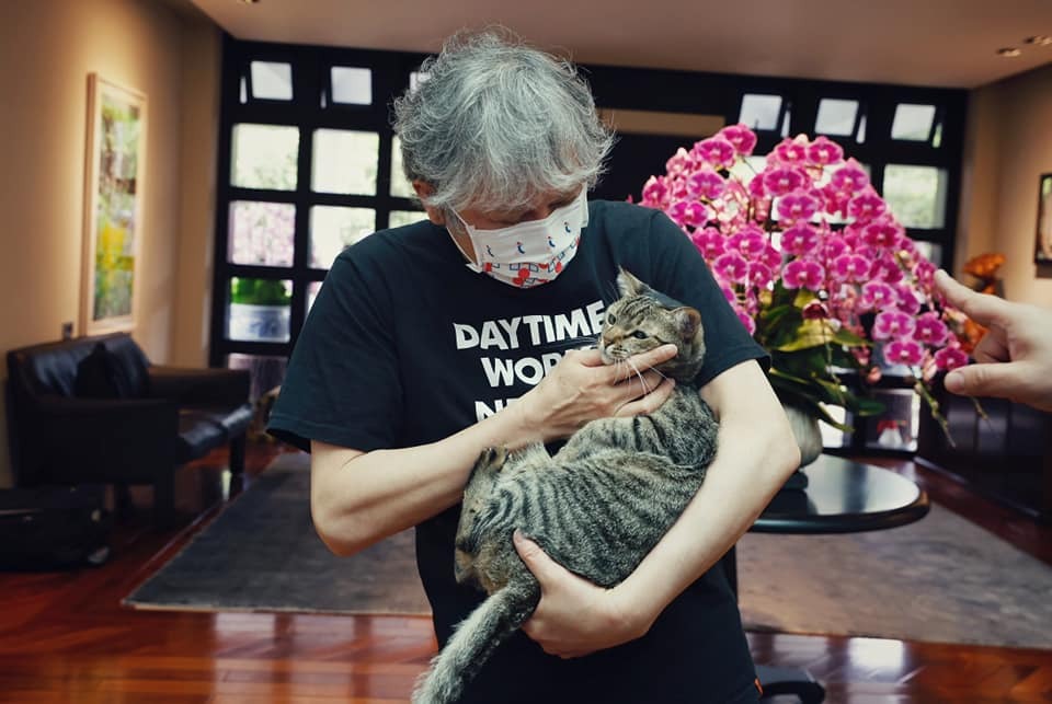 La présidente taiwanaise rencontre l'artiste japonais Yoshitomo Nara