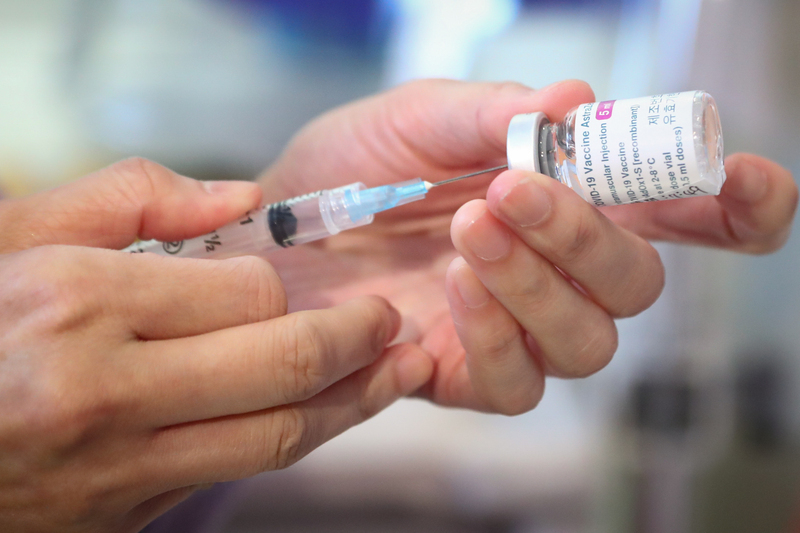 Vaccins Covid-19 : la plupart des hôpitaux affichent déjà complet pour les vaccins ouverts au public