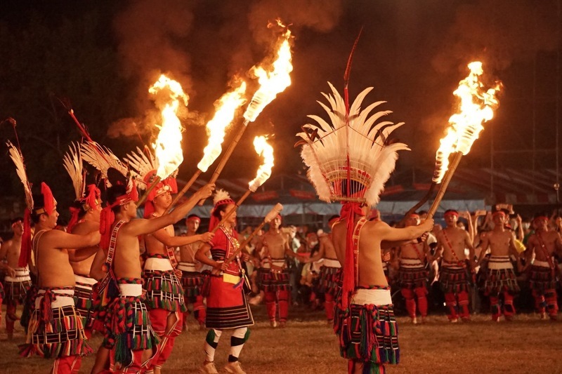 Danse de Hu Teng et festival aborigène