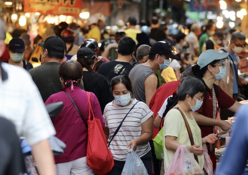 Les défis des marchés traditionnels au coeur de l'épidémie de Covid-19
