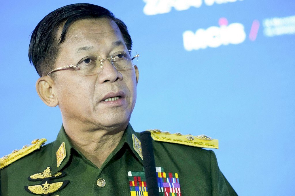 Le chef de la junte militaire birmane Min Aung Hlaing et nouveau chef du gouvernement par intérim (Image : AFP)