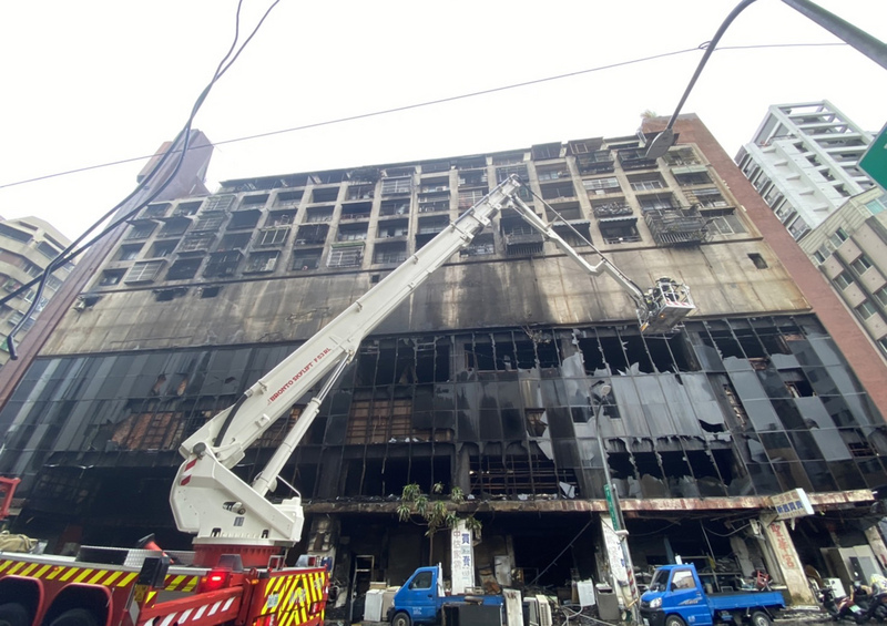 L'immeuble brûlé à Kaohsiung (Photo CNA)