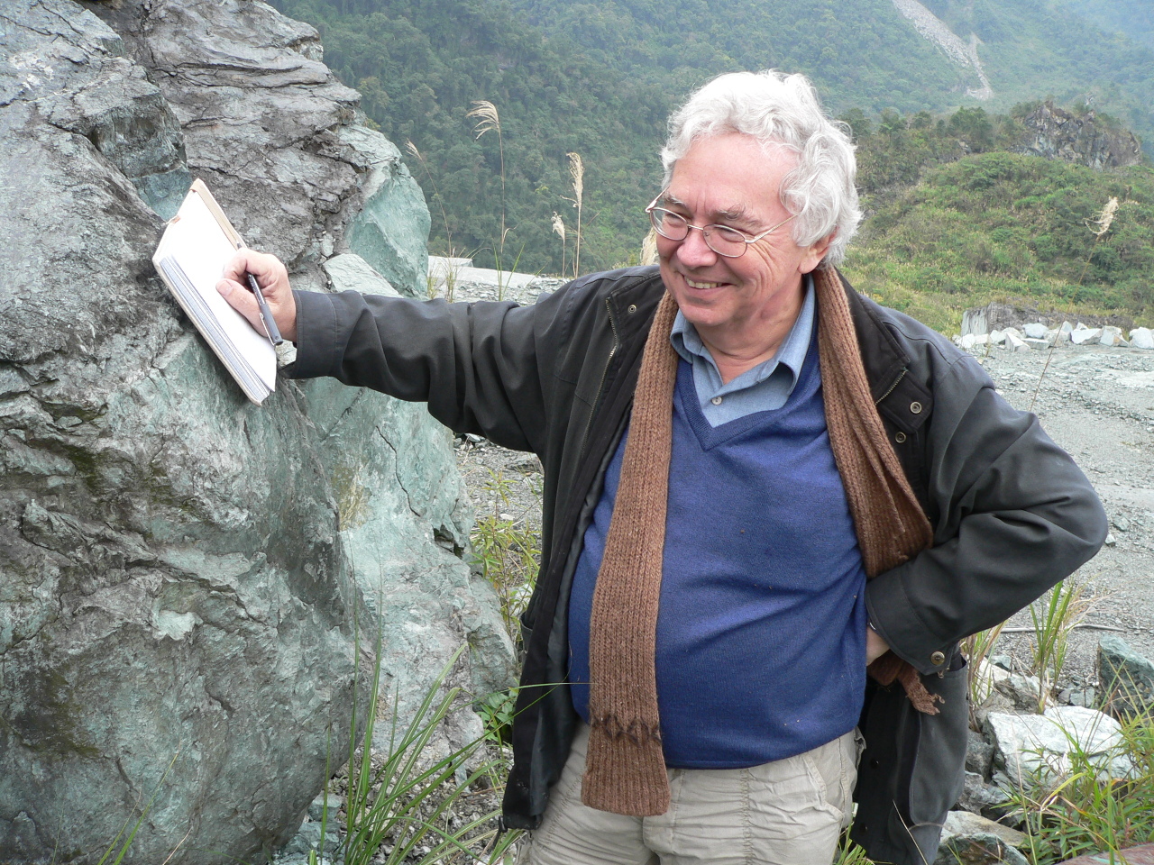 PTS diffuse un documentaire sur le travail du géologue français Jacques Angelier à Taïwan