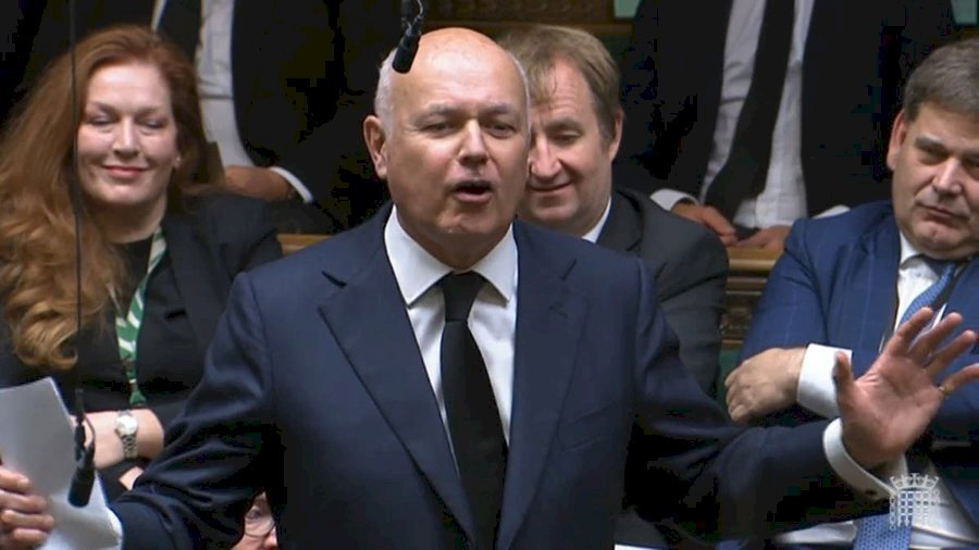 Un député britannique demande à renforcer les sanctions contre la russie afin de dissuader Pékin