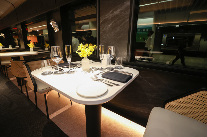 Un restaurant cinq étoiles sur les rails à Taïwan