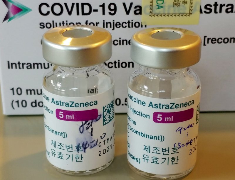 Les autorités sanitaires soulignent l’existence de l’aide pour les victimes de la vaccination Covid-19 AZ