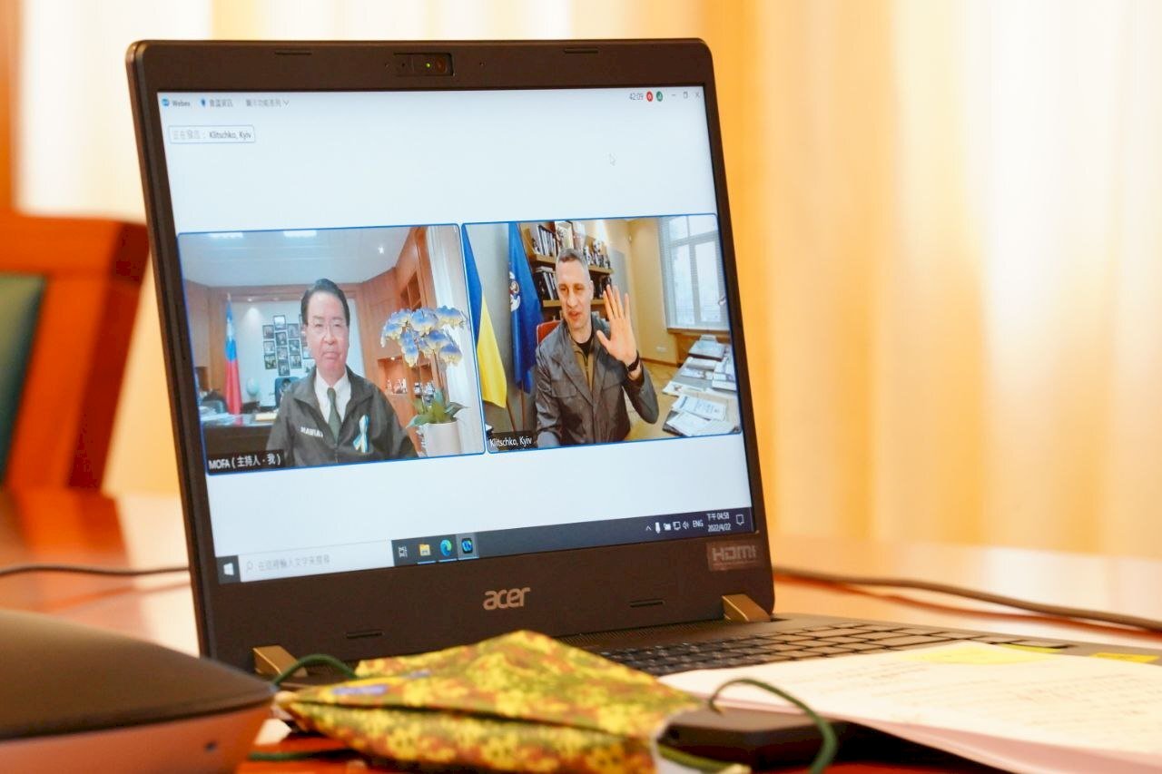 La diplomatie confie avoir des contacts directs avec Kiev