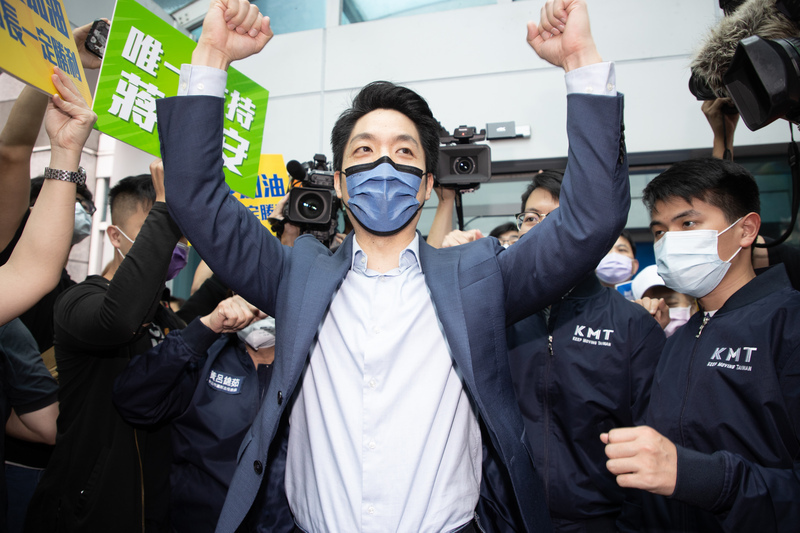 Chiang Wan-an quitte son siège de député pour se concentrer sur la course à la mairie de Taipei