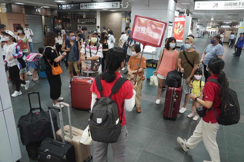 Pékin annonce que les groupes de touristes taïwanais sont de nouveau autorisés à voyager en Chine