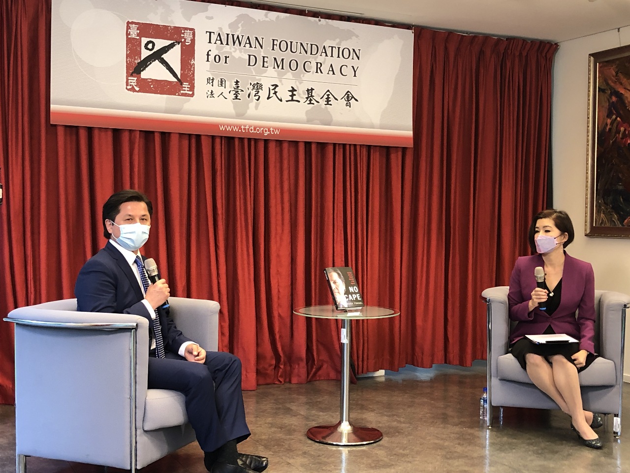 Nury A. Turkel déclare au micro de RTI que « Taïwan ne doit pas se faire l'illusion au sujet de la Chine »