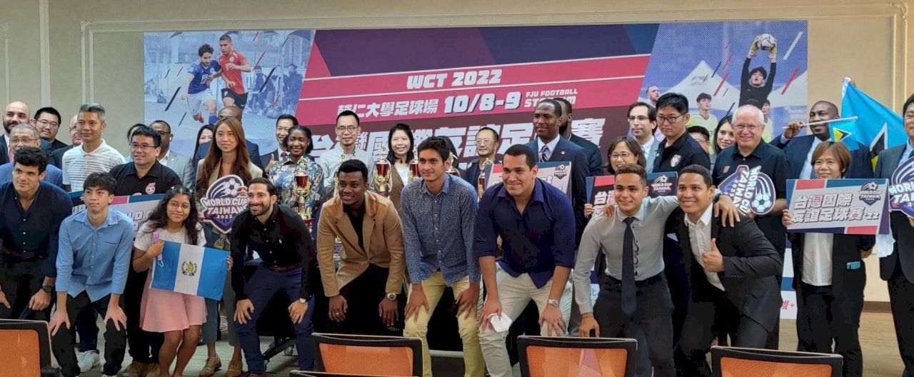 Taïwan organise sa coupe du monde de football