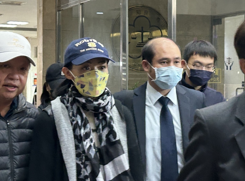 La maire élue de Hsinchu Kao Hung-an, listée comme suspecte dans un dossier de corruption la concernant