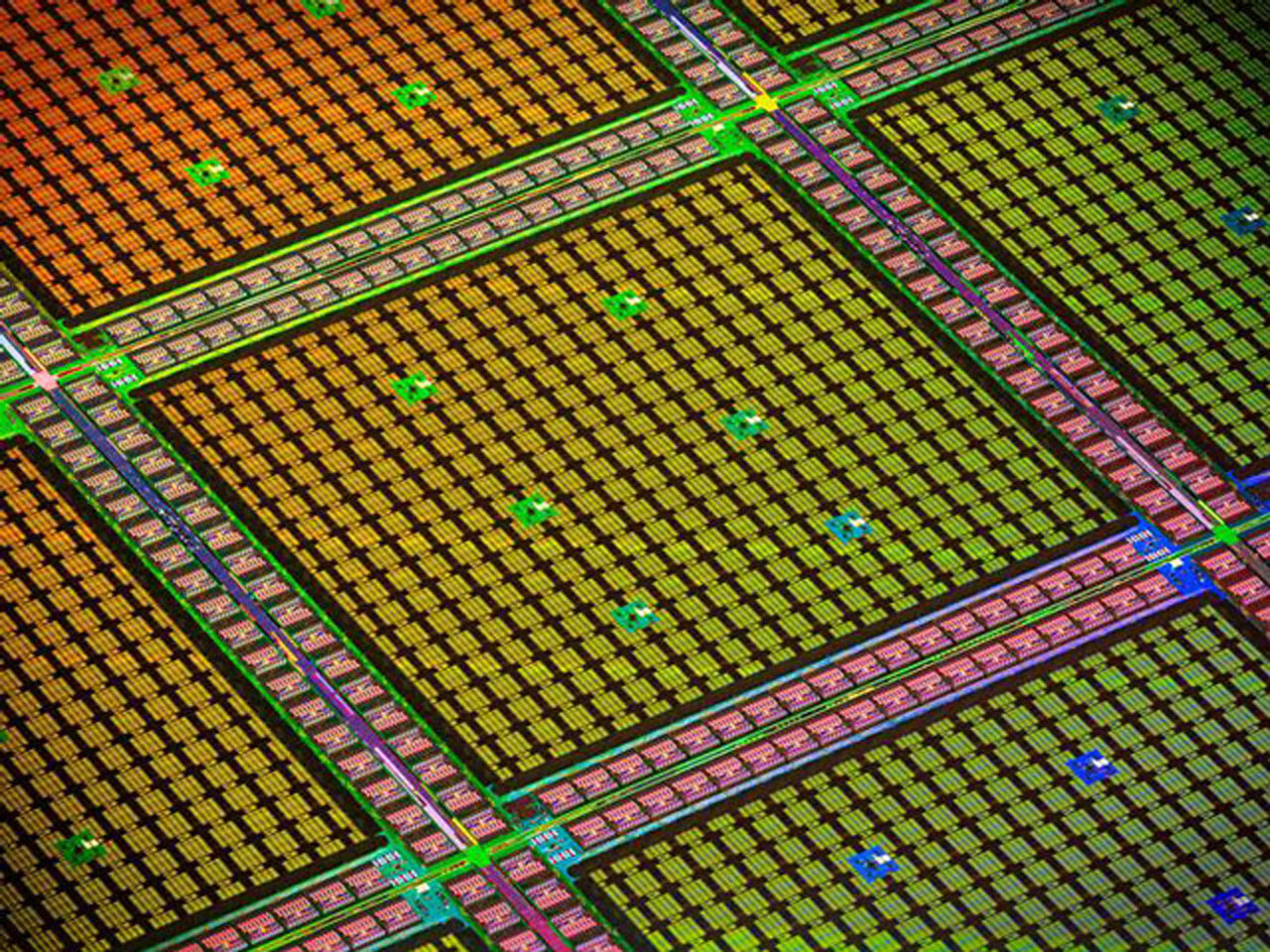 Tesla choisit de commander ses puces 4nm chez TSMC USA