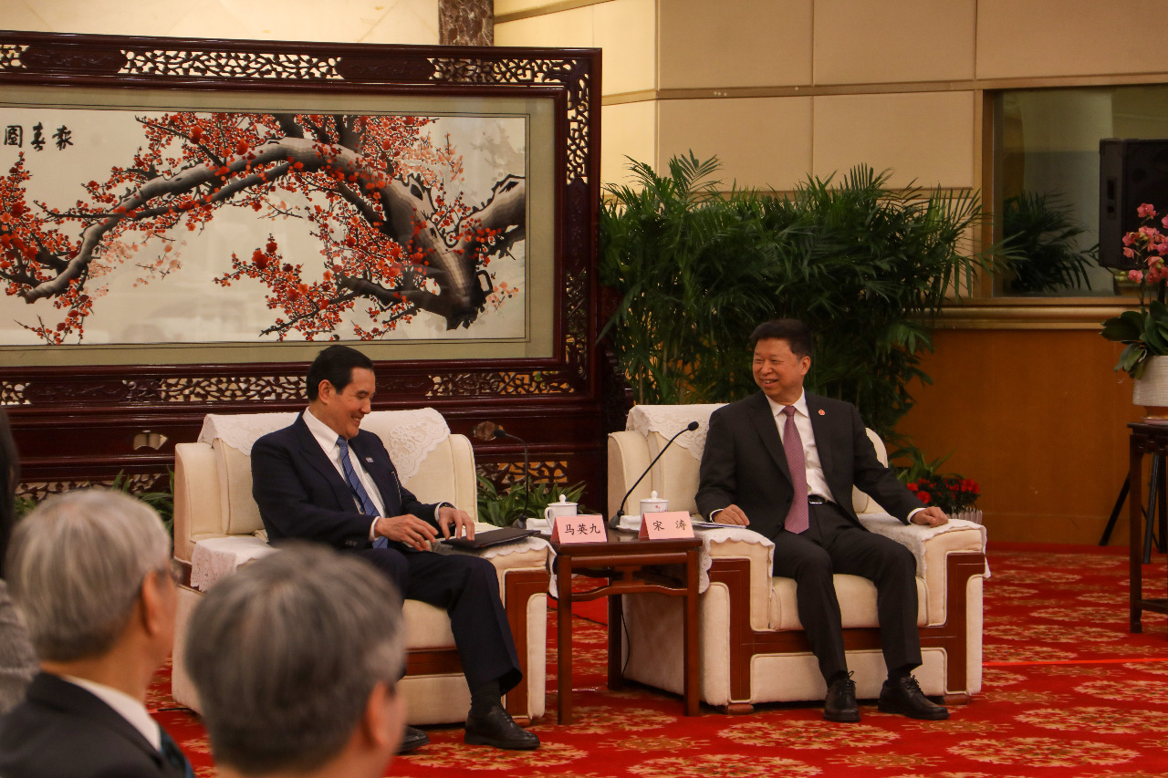 L'opinion publique taïwanaise divisée au sujet de la récente visite de l'ex-président Ma Ying-jeou en Chine