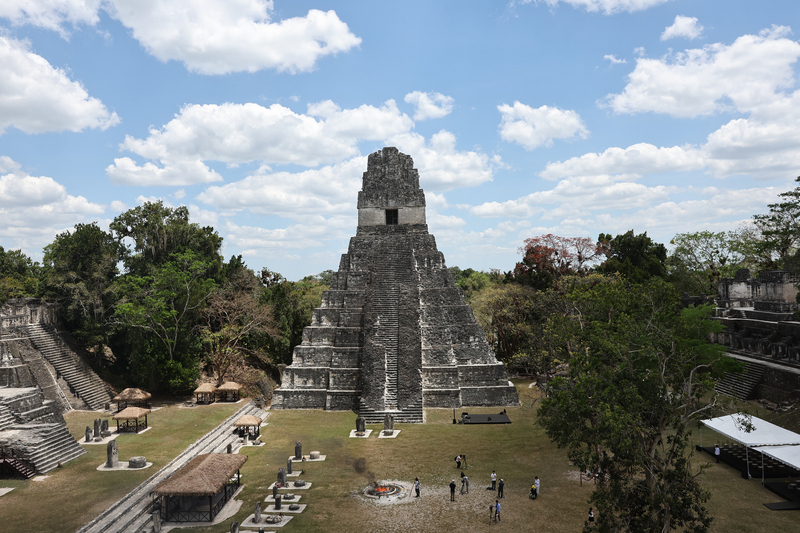 Aide à la lutte contre les feux de forêt au Guatemala