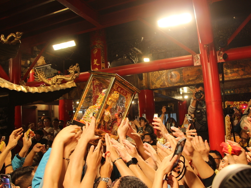 Retour de la déesse Mazu du temple Jenn Lann