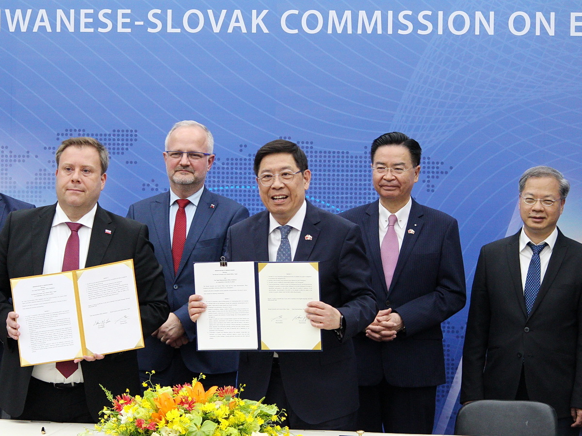 Taïwan et la Slovaquie signent plusieurs mémorandums d’entente