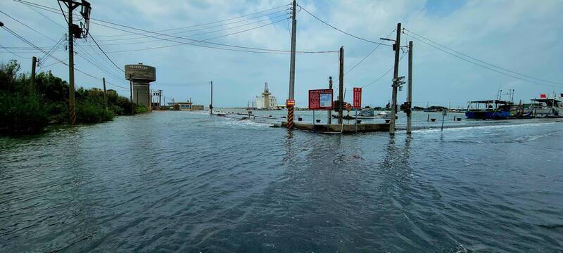 L'onde de tempête qui provoque des inondations répétées à Yunlin