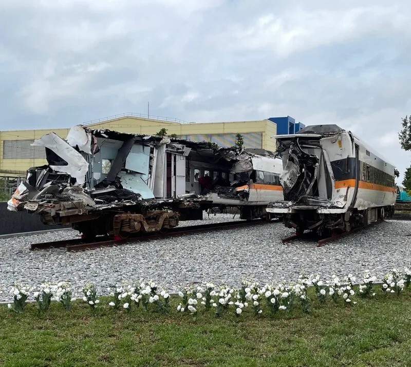 Des fragments d'os retrouvés deux ans après l'accident du train Taroko 208