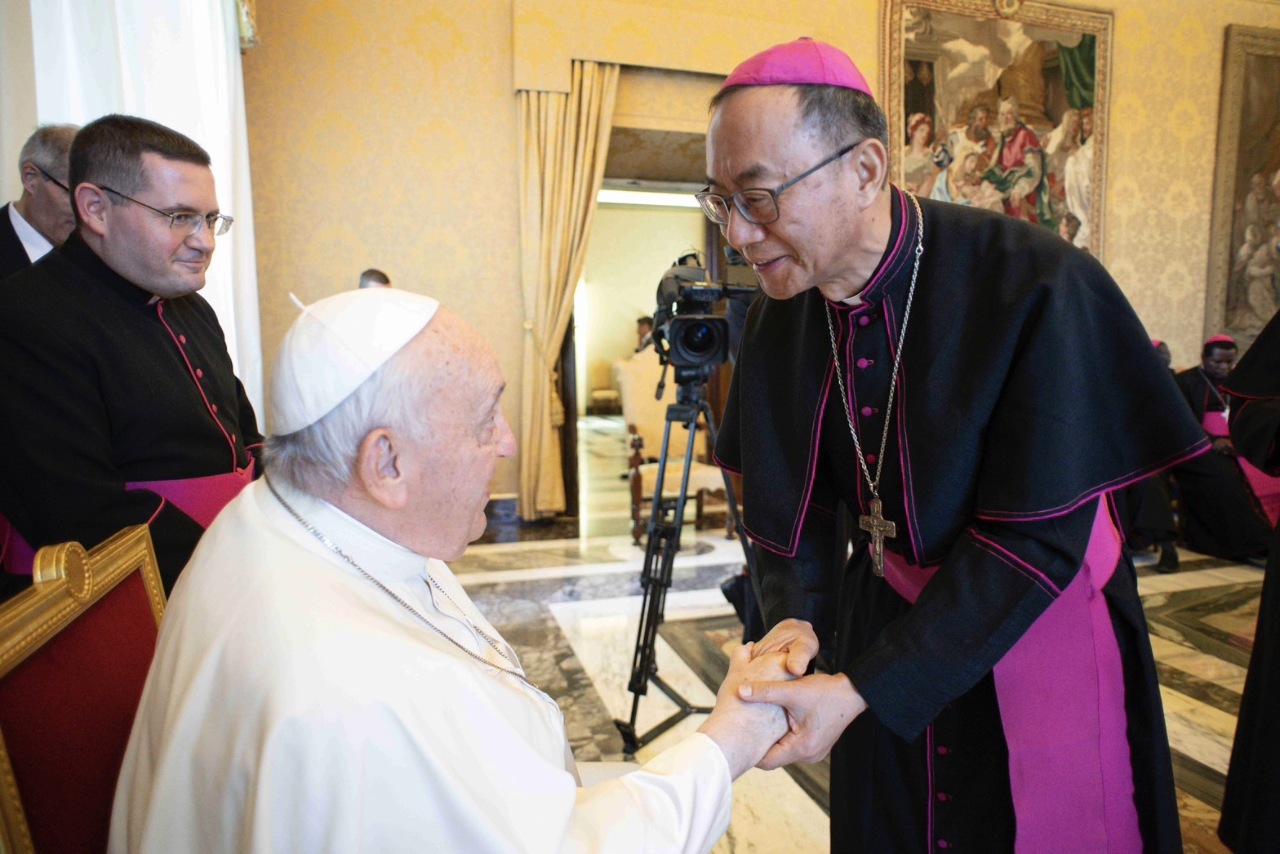 Le premier évêque autochtone de Taïwan rencontre le pape François à Rome