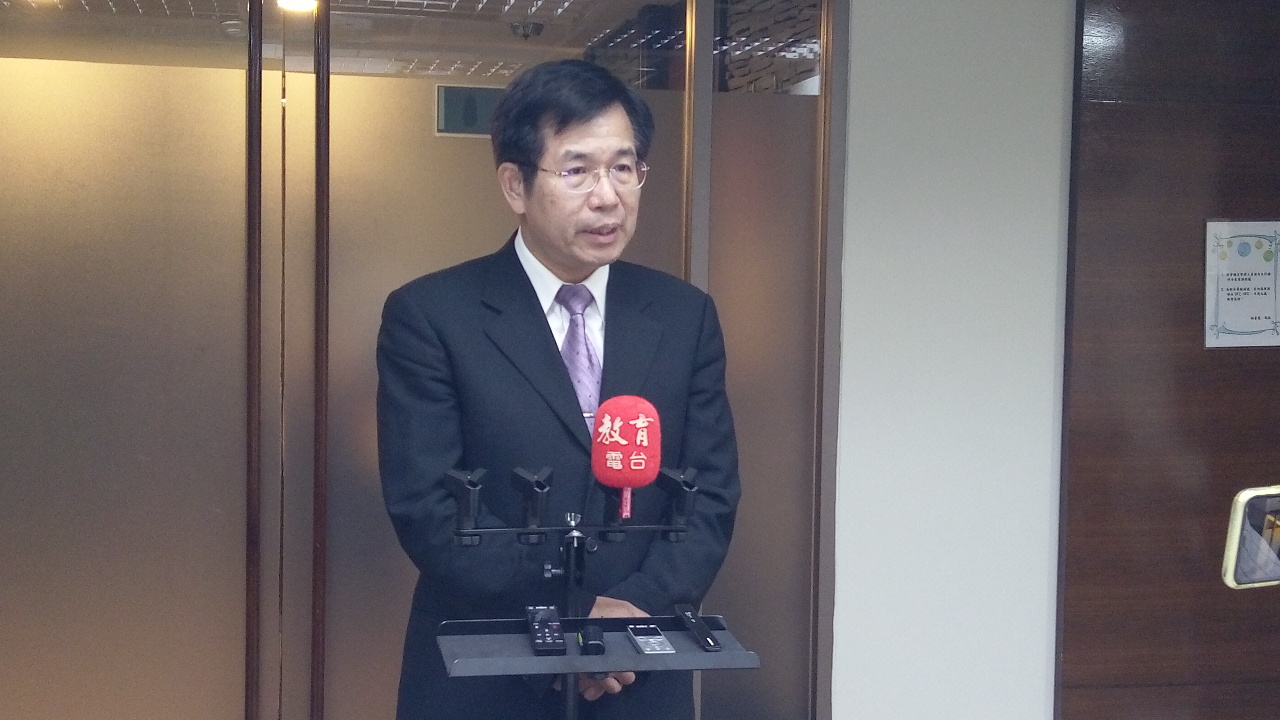 Le ministre de l'Education se dit favorable à l'accès des étudiants chinois à l'assurance maladie