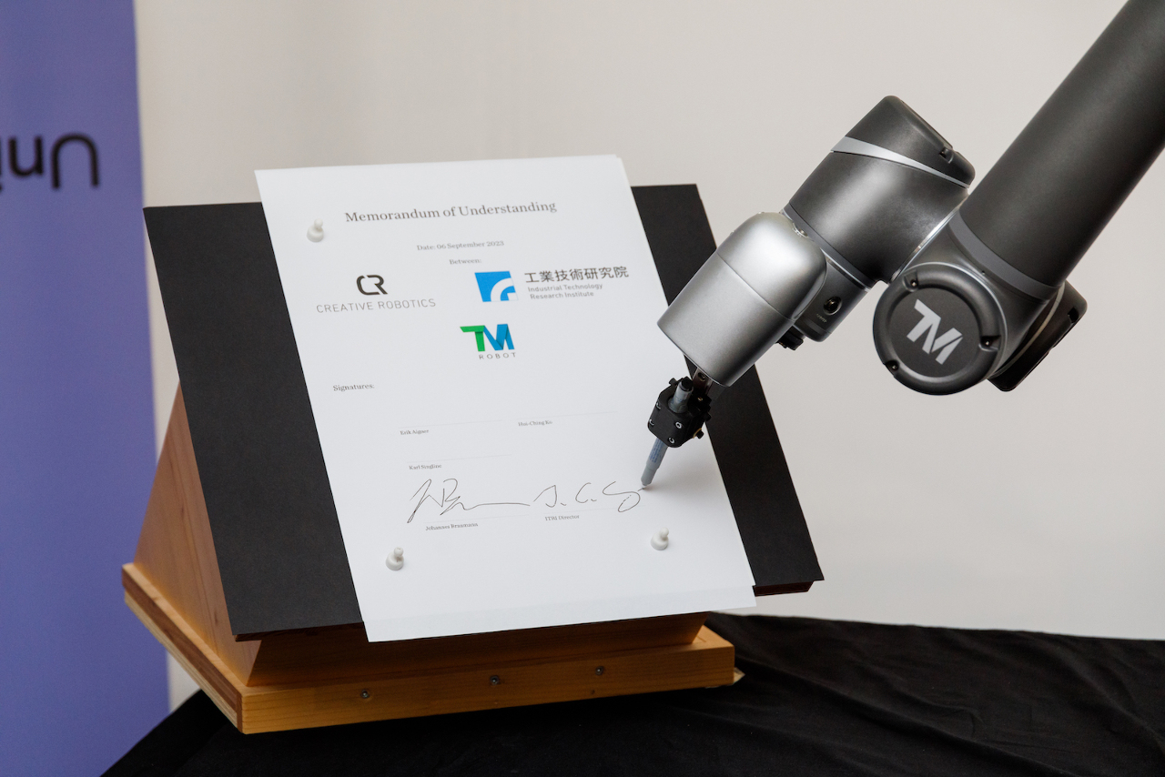 Quand la robotique allie technologies industrielles et recherche artistique