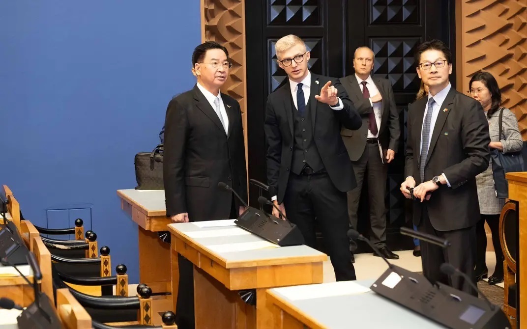 L'ambassadrice chinoise en Estonie menace de partir si Taïwan est autorisé à ouvrir un bureau de représentation sur place