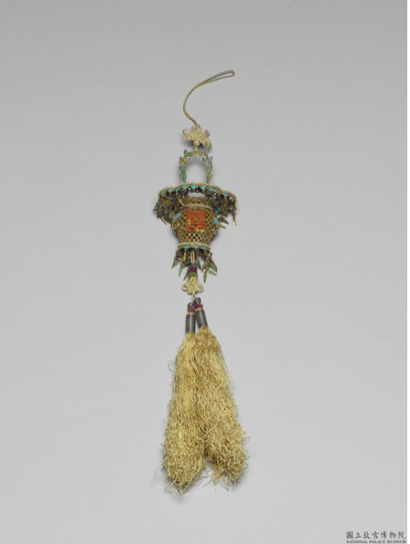 Costumes et accessoires de la cour des Qing (suite)