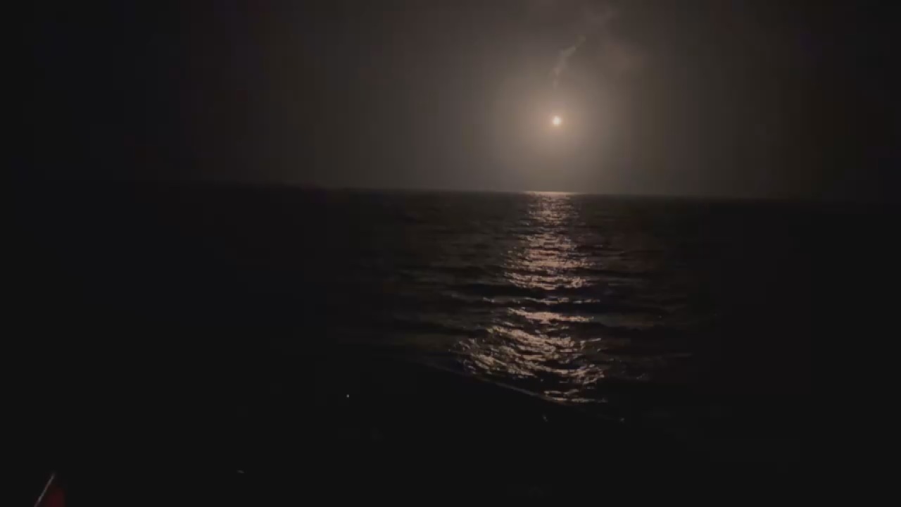 La chute en mer des sous-mariniers est due aux vagues trop puissantes