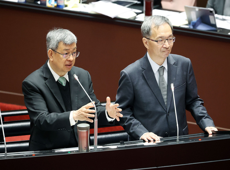 Le Premier ministre répond aux députés qui demandent de rendre public le contrat de fourniture de vaccins par Medigen