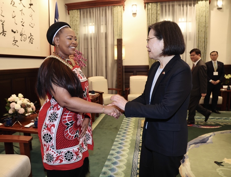 Tsai Ing-wen rencontre la ministre des Affaires étrangères d’Eswatini