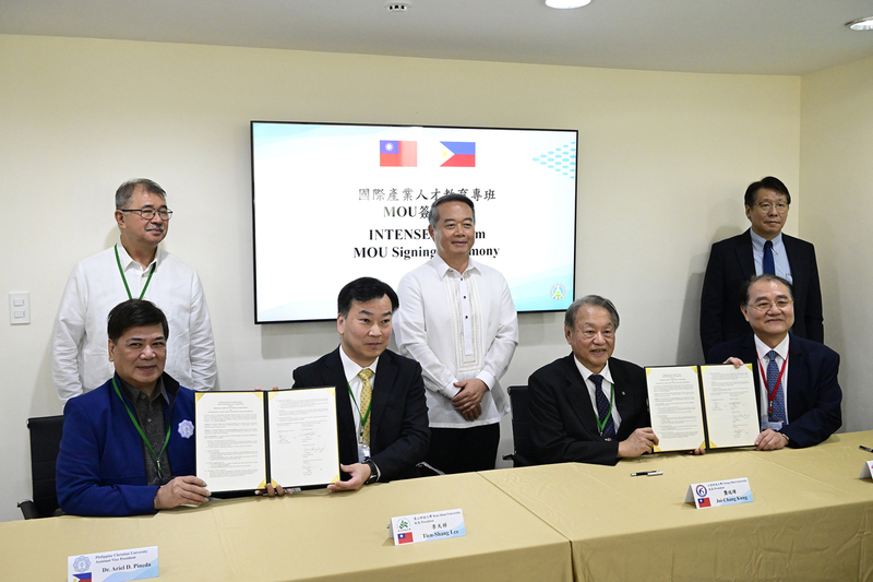 Un bureau taïwanais inauguré aux Philippines pour inciter les Philippins à étudier à Taïwan