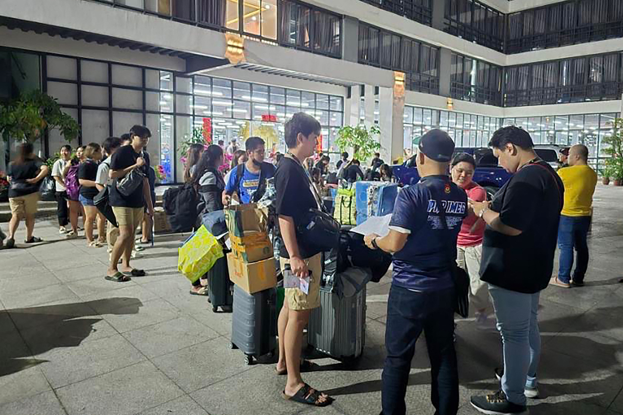 Trois Taïwanais parmi les 900 travailleurs forcés d’un réseau d’escroquerie aux Philippines