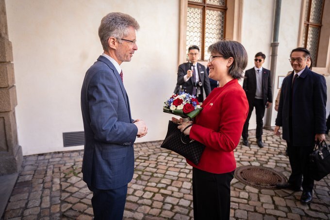 Le chef de la diplomatie confirme la visite en Europe de la vice-présidente élue