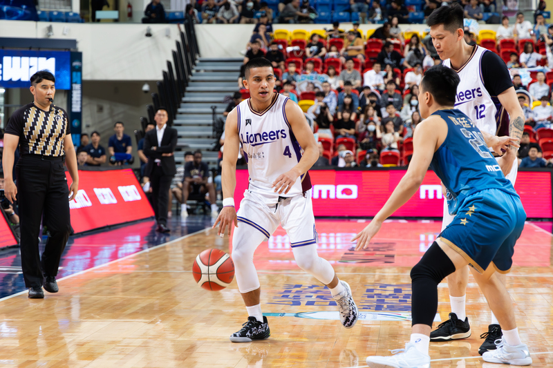 Les technologies sportives connectent les entraînements des basketteurs